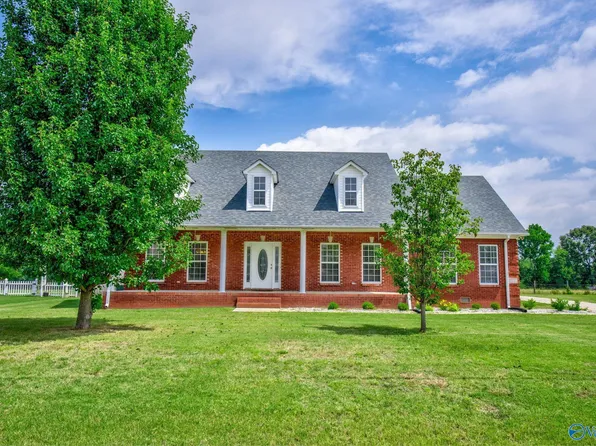 27727 Michael Ln, Toney, AL 35773