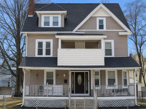 46 Mapledell St, Springfield, MA 01109