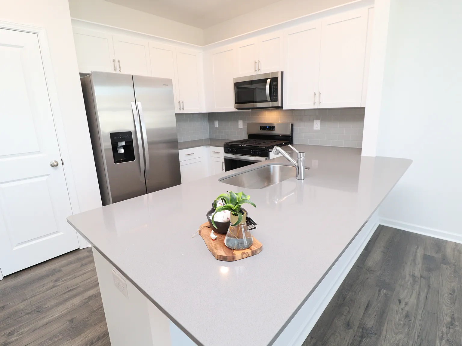Brand-New Townhome in Prestleigh Available Immediately — Photo 4