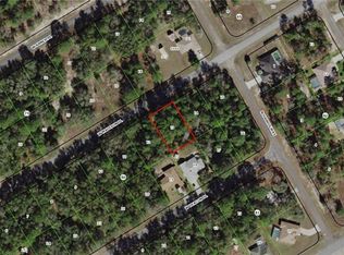 800 W Madison Pl, Citrus Springs, FL 34434