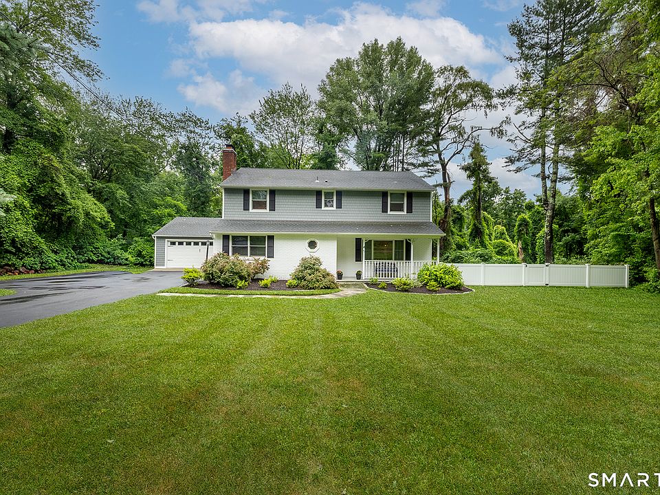 1st image of 40 Ivy Hill Road