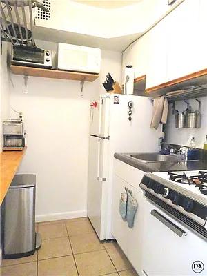 Rented by DSA Realty | media 17