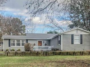 2755 Waterwood Dr, Chandler, TX 75758