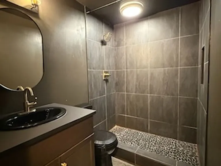 7980 Uplands Dr — Photo 31