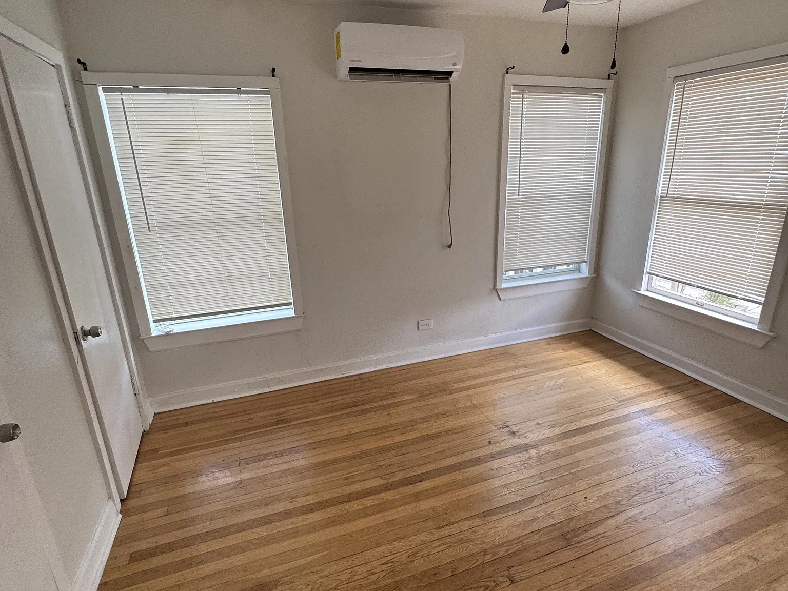 251 Claremont Ave — Photo 4