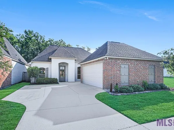 8137 Valencia Ct, Baton Rouge, LA 70820