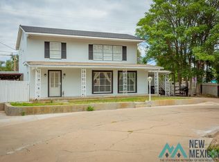 5 Riverside Dr, Roswell, NM 88201