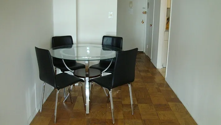 Rented by Luxury Property Group | media 42