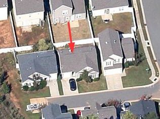 9207 Scotts Elm Ct, Charlotte, NC 28215