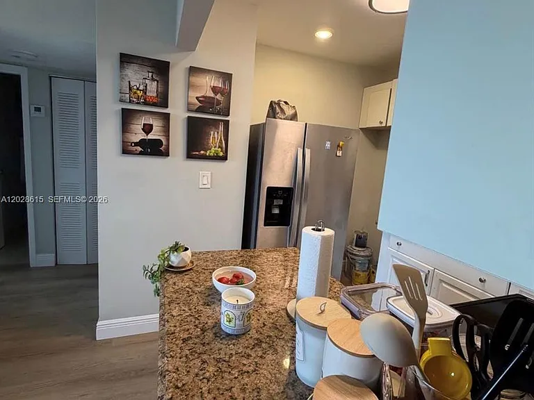 3551 SW 9th Ter #409 — Photo 8