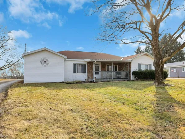 3900 Chandlersville Rd, Zanesville, OH 43701