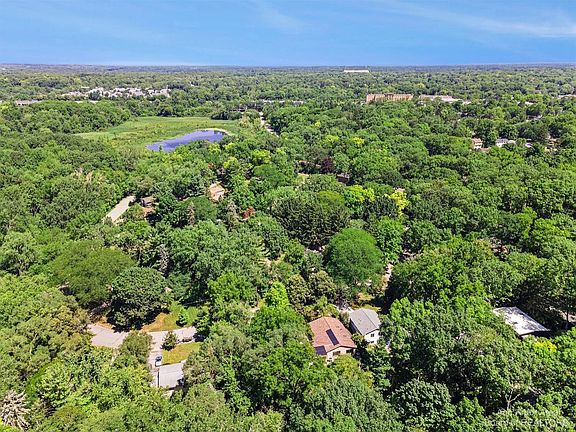 5th image of 3215 Sunnywood Dr