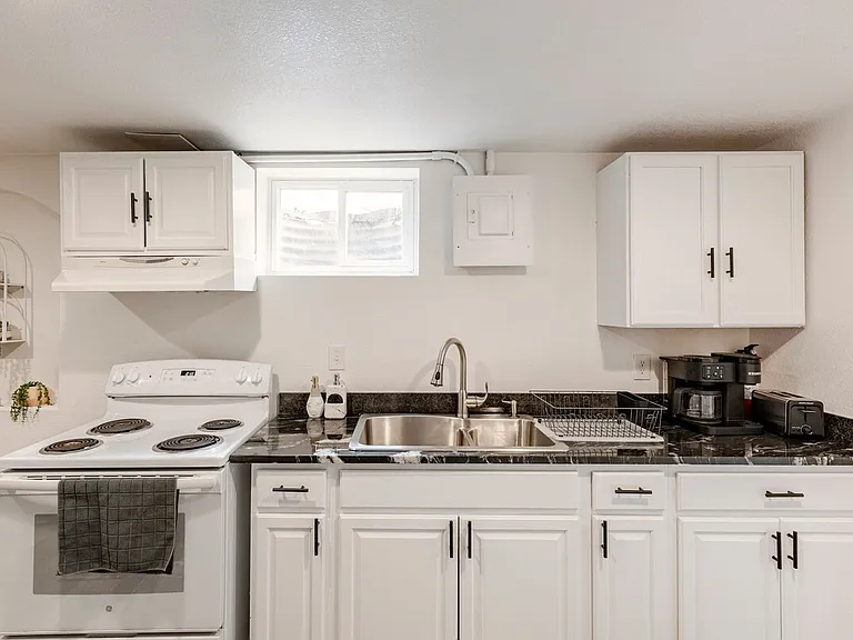 6129 Wolff St — Photo 20