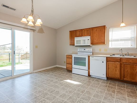 5th image of 5907 Sugarloaf Dr