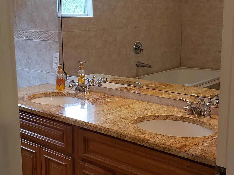 Master Bath, all bathrooms full tile and full granite