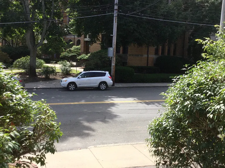 8A Loring Ave — Photo 18