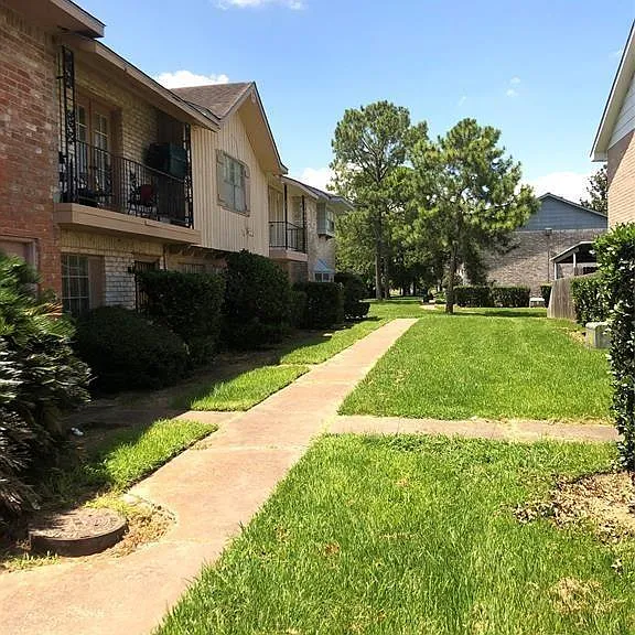 7141 Chasewood Dr — Photo 15