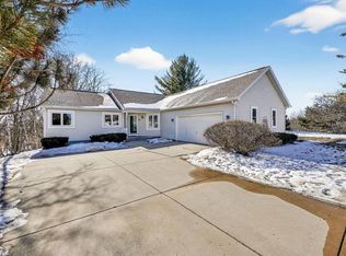 820 Anna Court, Waterloo, WI 53594
