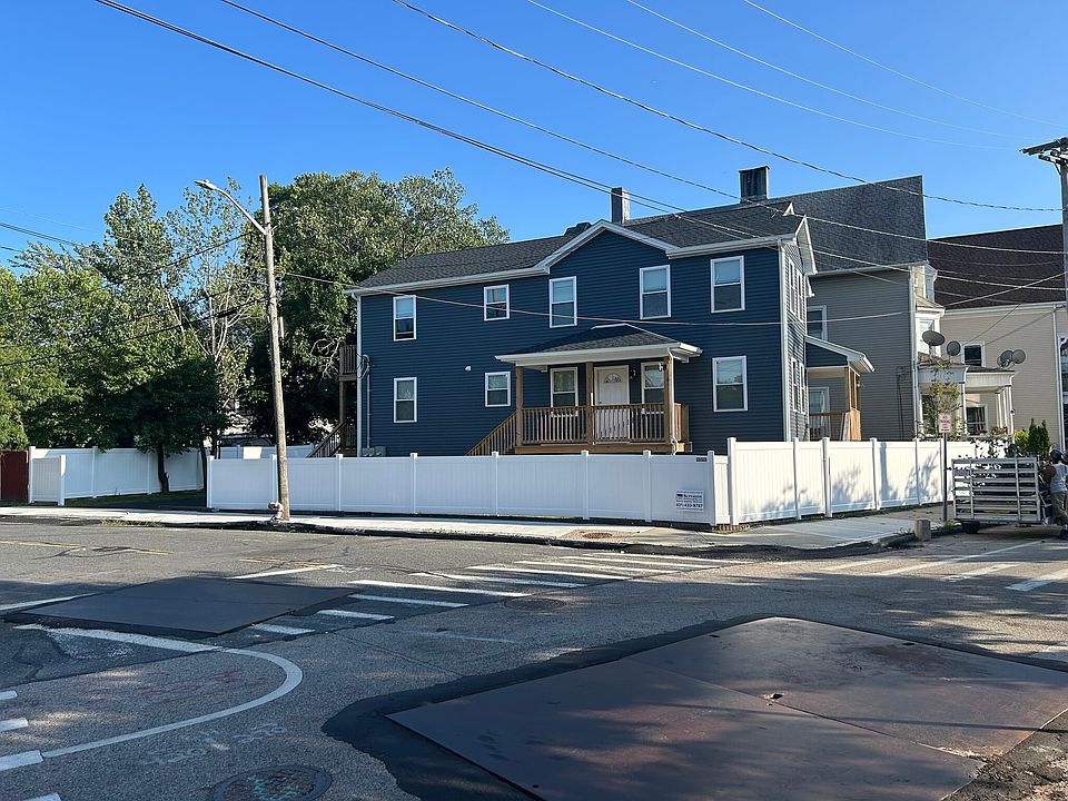 Front of the property (north facing)