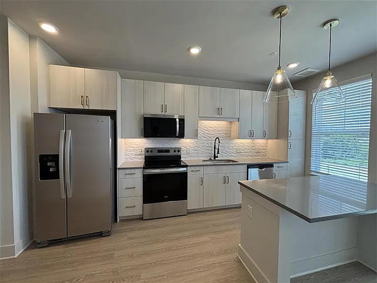 District on the Etowah Apartments — Photo 162