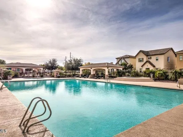 419 N Ranger Ct, Gilbert, AZ 85234