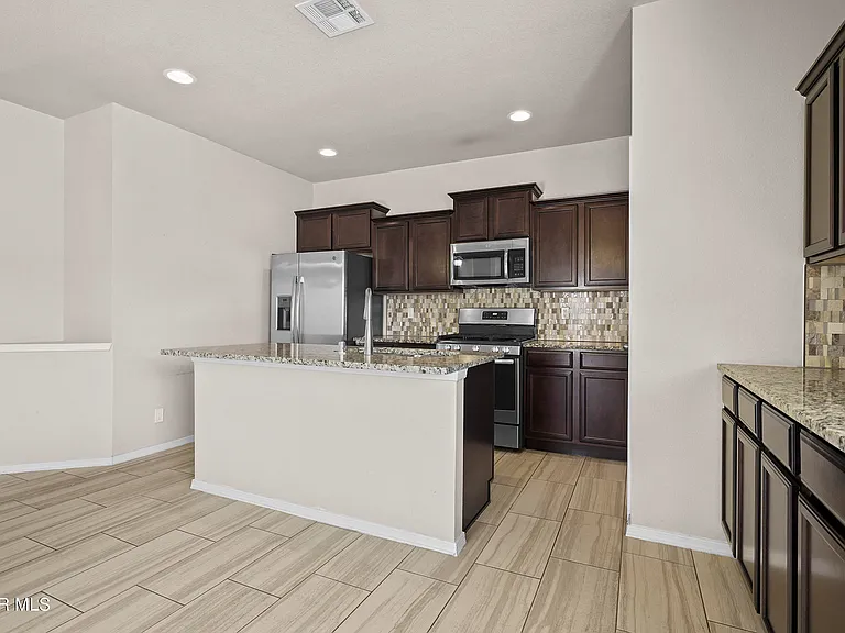 331 Malta St — Photo 26