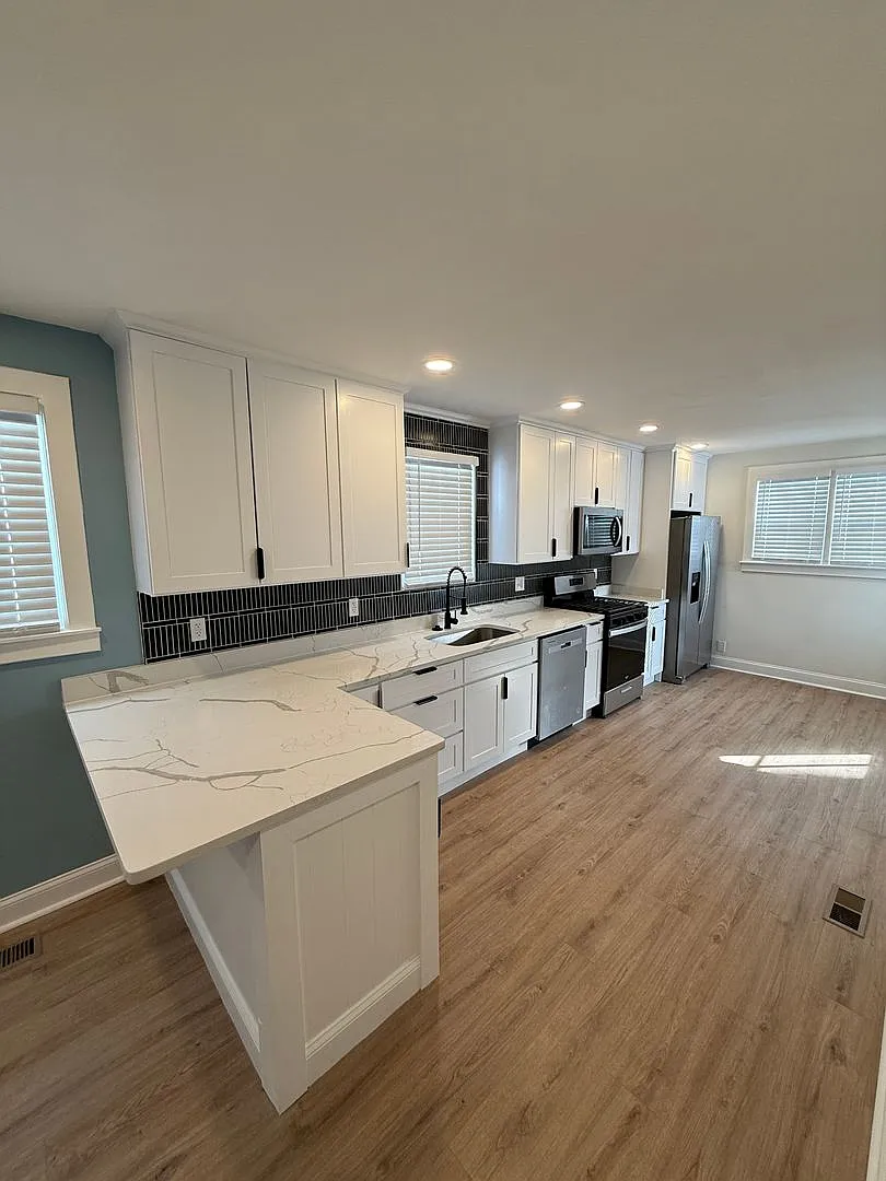 Beautiful 3 Bedroom SingleFamily Home in Essex, MD — Photo 3