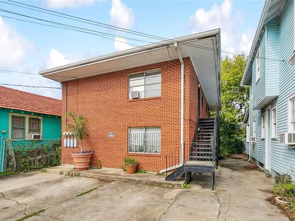 2905 Carondelet St, New Orleans, LA 70115