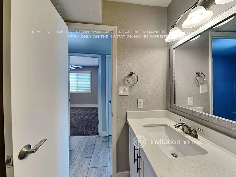 5306 S Hazelton Ln — Photo 15