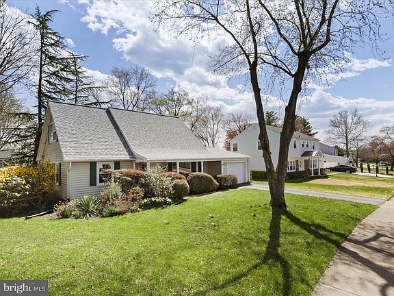 3rd image of 13222 Parson Ln