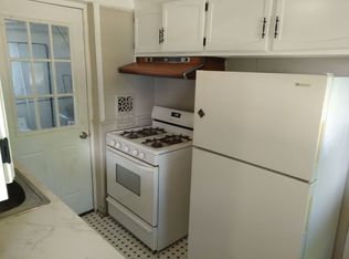 7 Pomander Walk, East Rochester, NY 14445