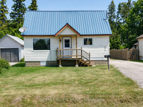 424 High St, Orillia, ON L3V 4X5