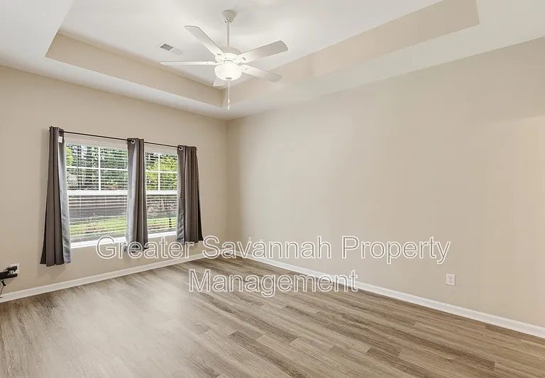 130 Danbury Ct #1 — Photo 22