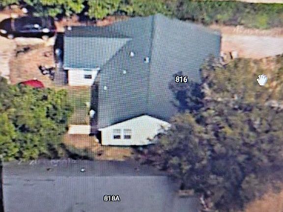 3rd image of 816 Cherokee Ave