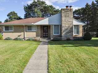 2190 Augsburg Dr, Saginaw, MI