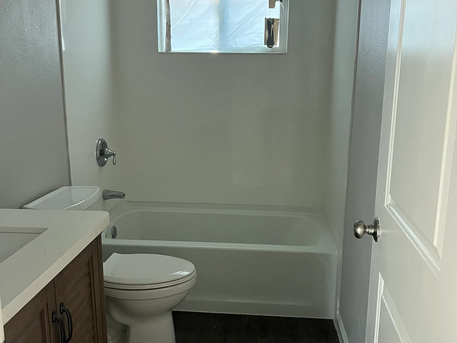 2 bed, 825 sqft, $1,650 — Photo 3