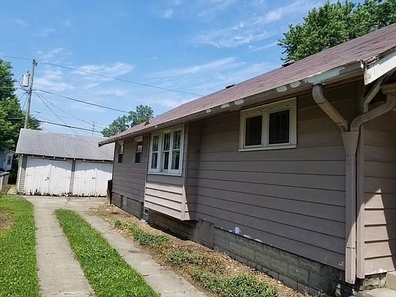 3rd image of 1112 N Linwood Ave