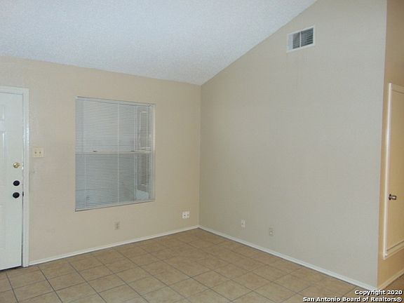 5th image of 5525 Lochmoor APT 2