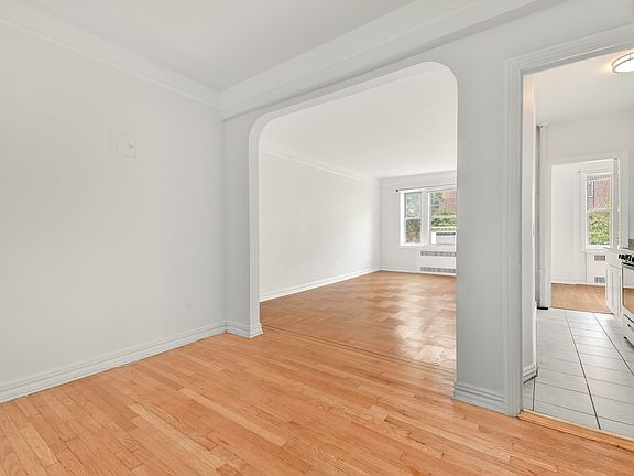 5th image of 7901 35th Ave APT 4E