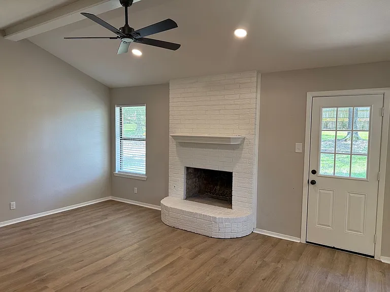 11375 Overland Trl — Photo 2