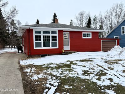 812 1/2 7th St, Langdon, ND, 58249