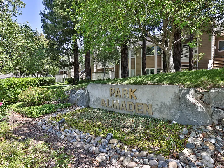 5924 Bridgeport Lake Way — Photo 23