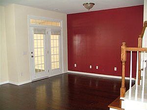 2nd image of 794 Petersburg Dr