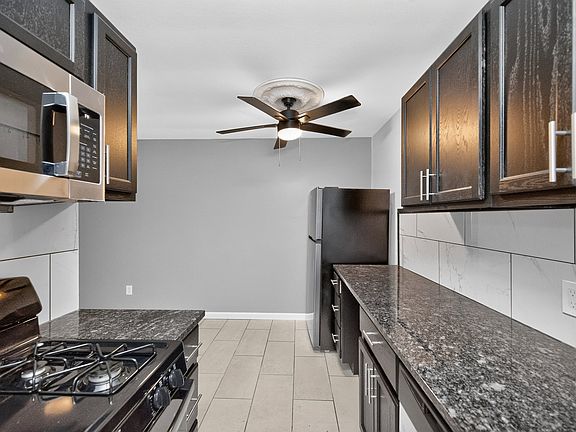 4th image of 2110 Salvador St #4