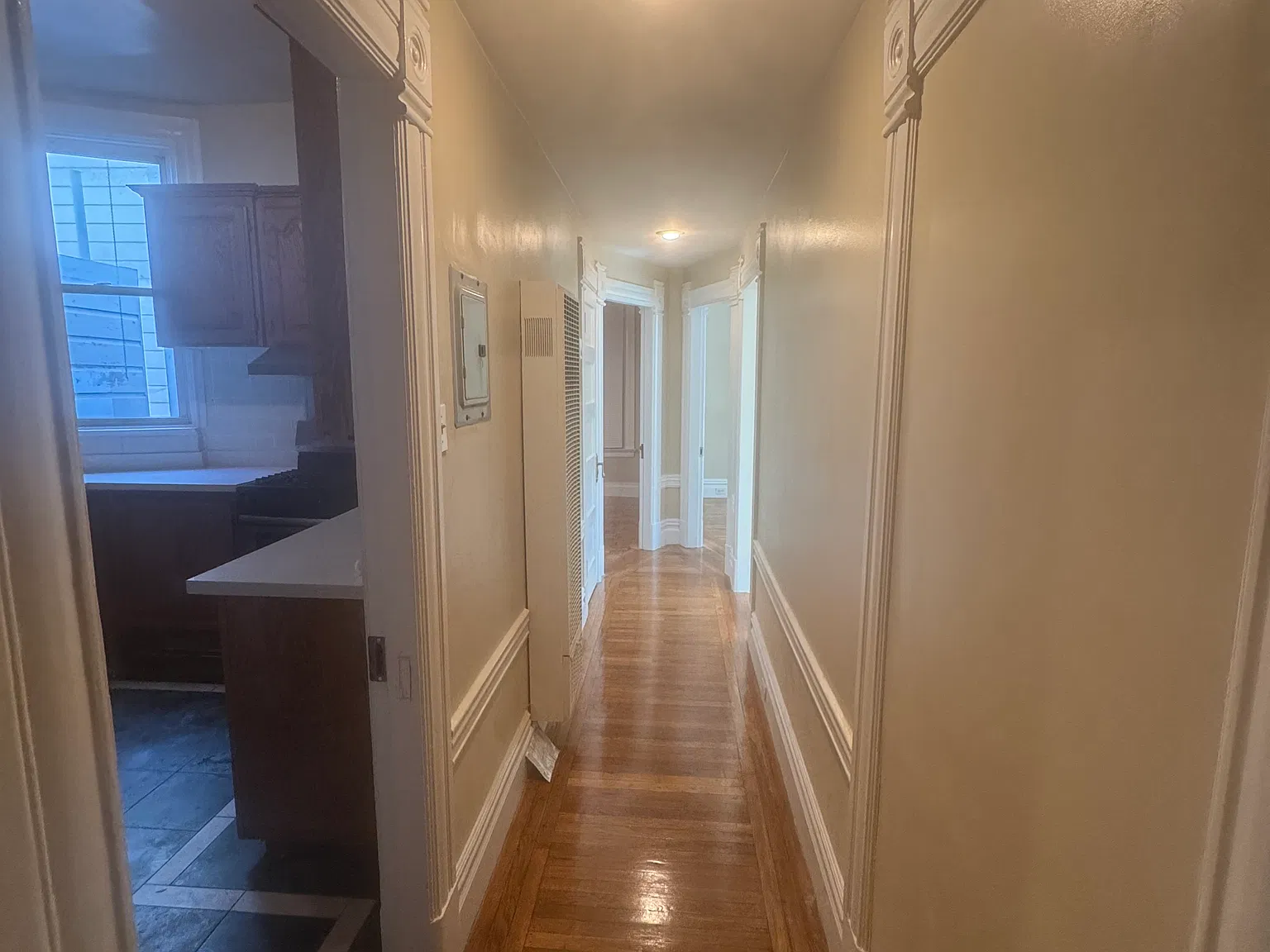 2 bed, 800 sqft, $4,850 — Photo 3