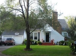 2325 Fairfield Rd, Portage, MI 49002