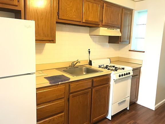 5th image of 1038 E Passyunk Ave
