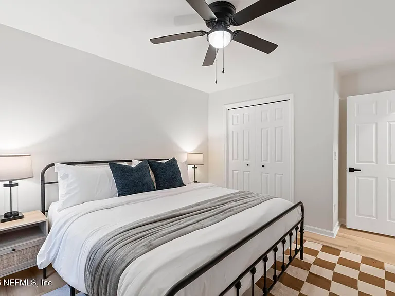 12568 Hunters Branch Way — Photo 30