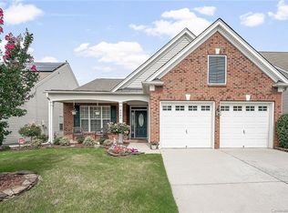 6407 Ridgeview Commons Dr, Charlotte, NC 28269