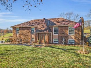 9116 Willow Rd, Liberty, MO 64068